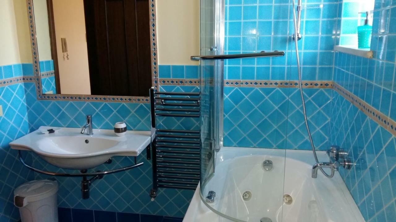 פלרמו Affittacamere Olimpo מראה חיצוני תמונה
